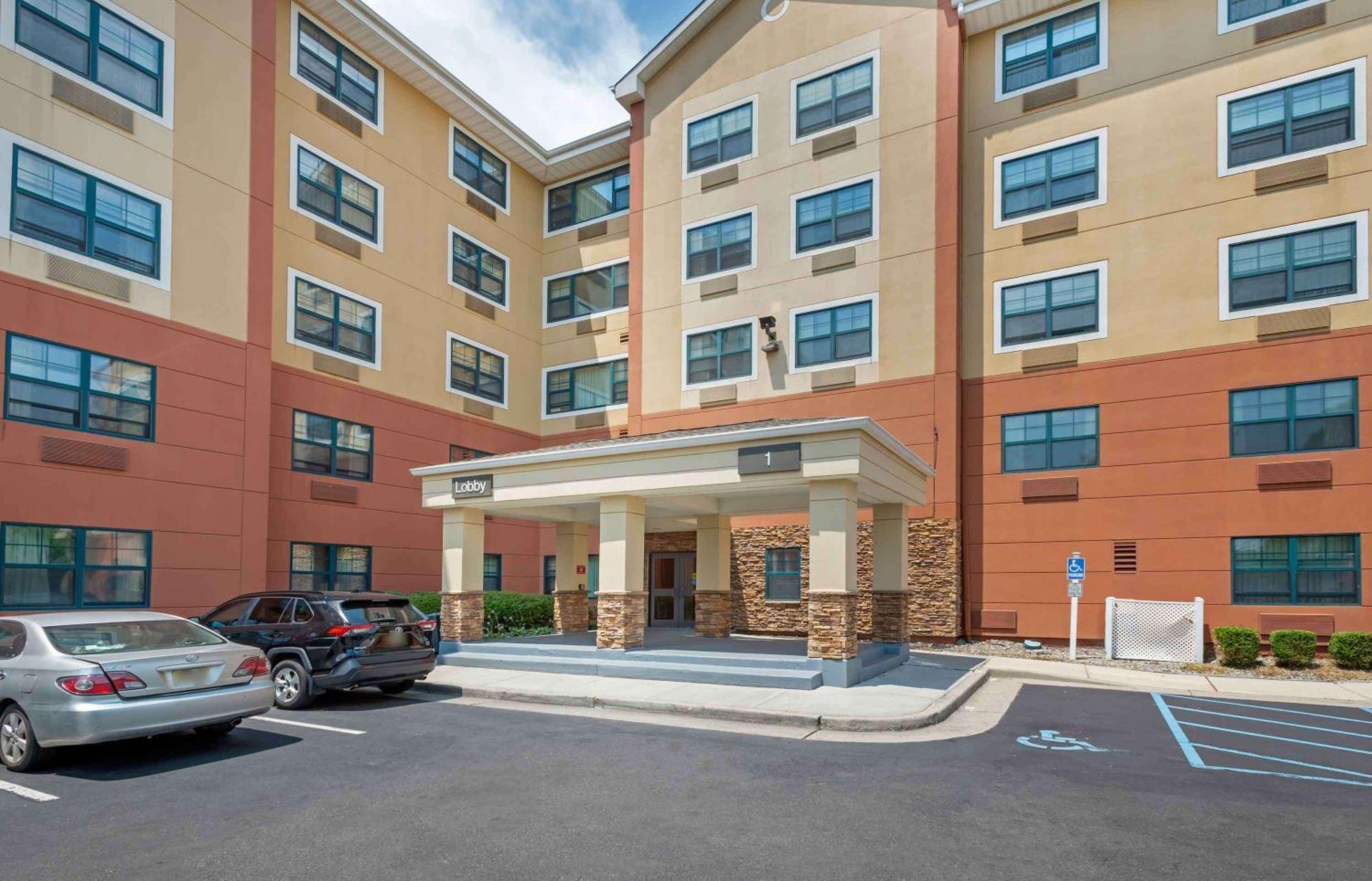 Extended Stay America Suites - Secaucus - Meadowlands Buitenkant foto